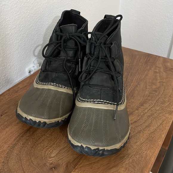 Sorel Women's Out 'N About Boots - Picture 2 of 3